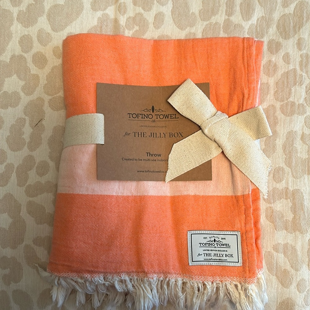 Tofino Towel for the Jilly Box